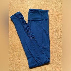 Lululemon Speed Tight Luxtreme Mid-Rise Size 6 Black